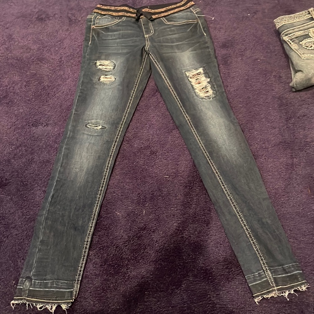 EUC Girls jeans size 12 excellent condition.